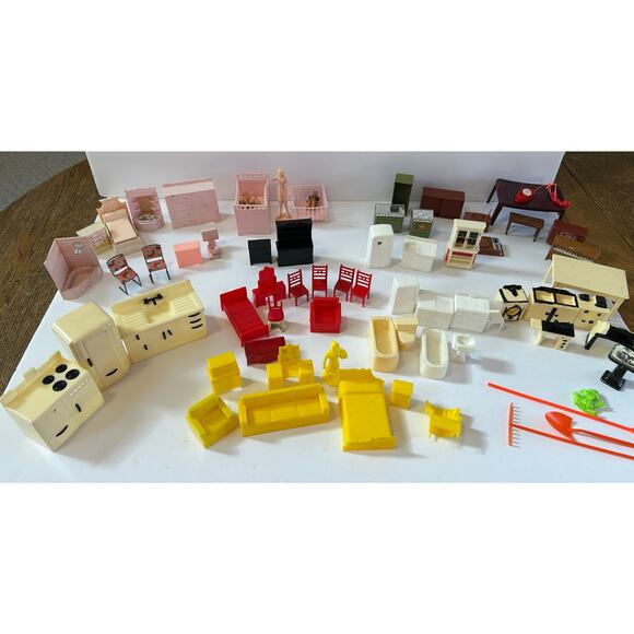 Vtg Doll House Furniture Lot 71+pc   50’s 60’s Ideal Allied Blue Box Marx MPc - Picture 3 of 13
